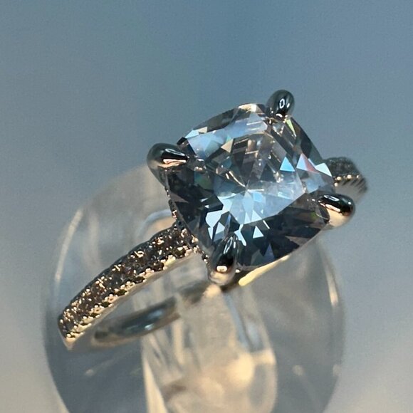 Womens Silver Plated Brass Ring Cubic Zirconia - Picture 12 of 15